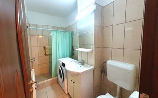 Garsoniera spațioasă și luminoasa în Centrul Civic - Poză 8