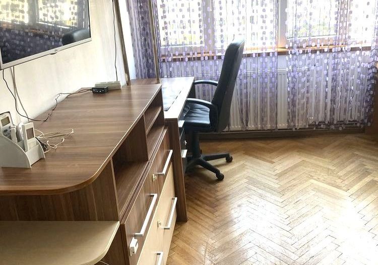 Închiriez Apartament cu 3 camere, centrala proprie, prima închiriere, lângă Obor - Poză 7