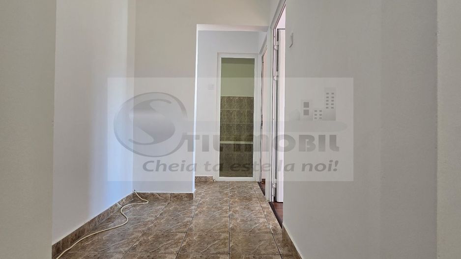 Apartament decomandat 3 camere, 60 mp, Galata – 93.000 € - Poză 2