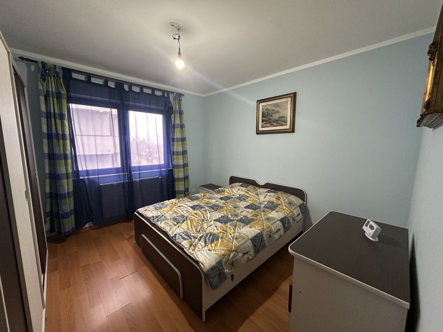 Apartament 3 camere | 70 mp | Etaj 3/4 | Centrala proprie - Poză 1