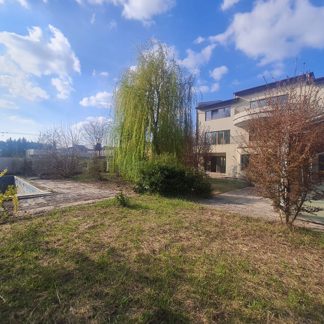 Vilă Impresionantă în Pipera – Oportunitate Unică de Investiție - Poză 8