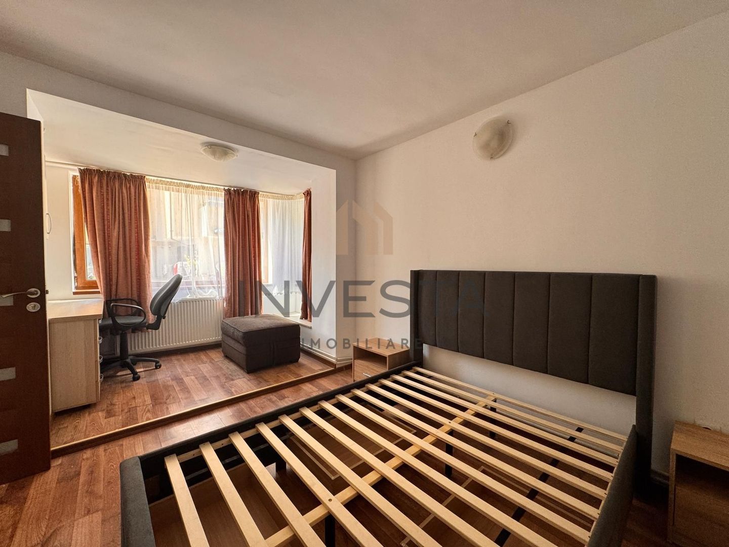 APARTAMENT DE INCHIRIAT 4 CAMERE UTILITATI INCLUSE IN PRET - Poză 2