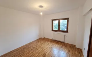 Apartament 4 camere Triaj Brasov - Poză 14