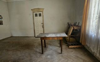 Casa de vanzare – Zona Centru, Strada Garii – 85.000€ - Poză 5