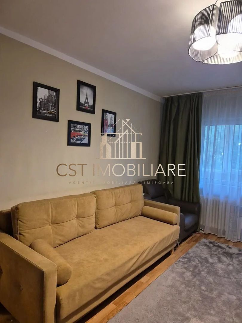 Aradului - 4 Camere -Decomandat - Etaj intermediar - Poză 1