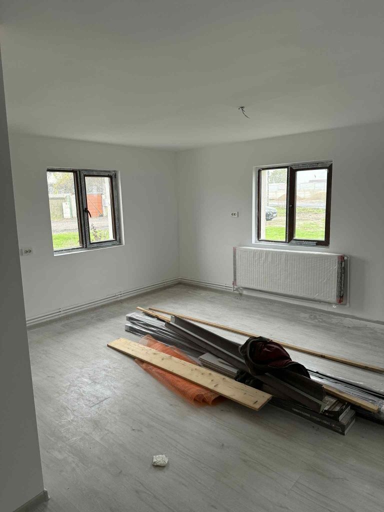 Casa de vanzare proprietate - Poză 8