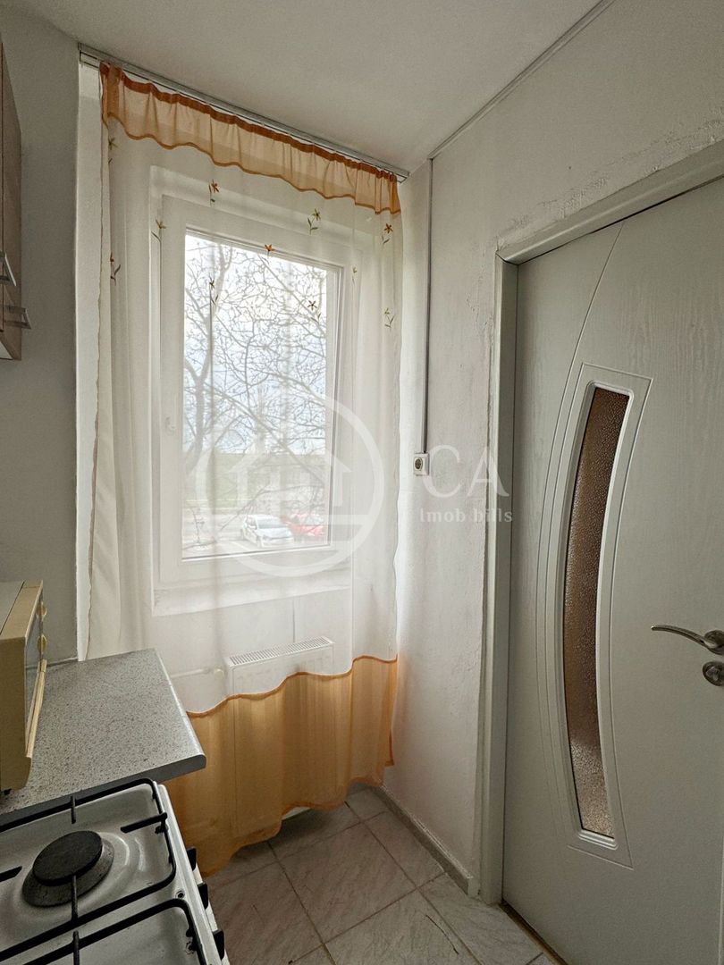 Apartament de vânzare cu 1 camera zona Rogerius, Oradea - Poză 6