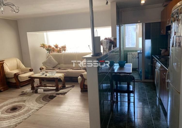 Apartament 3 camere decomandat | 69 mp | Trocadero | Centrală proprie - Poză 2