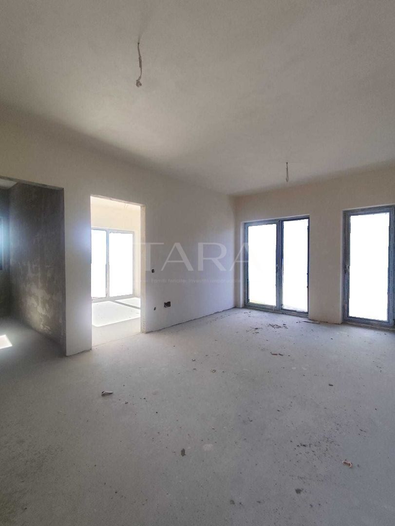 Apartament 2 camere, Baciu, bloc nou, balcon 7mp. - Poză 1