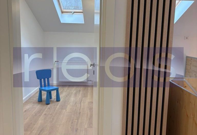 VANZARE CASUTA INTERBELICA RENOVATA DESIGN CONTEMPORAN 107MP MOSILOR FOISOR - Poză 9