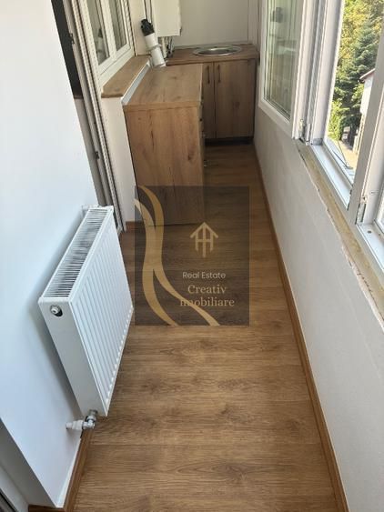 Vând apartament deosebit, zonă ultracentrală, renovat deosebit - Poză 13