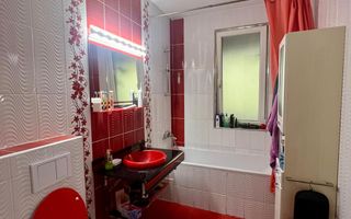Apartament cu 3 camere in Sopor - Poză 5