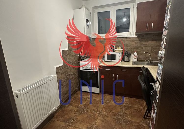 2 camere decomandate,  etaj 3, Rovine - 110 000 euro - Poză 7