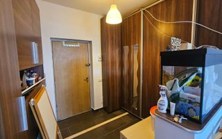 DE VANZARE  2 CAMERE SPATIOASE | PRELUNGIREA GHENCEA - VALEA LARGA - Poză 7