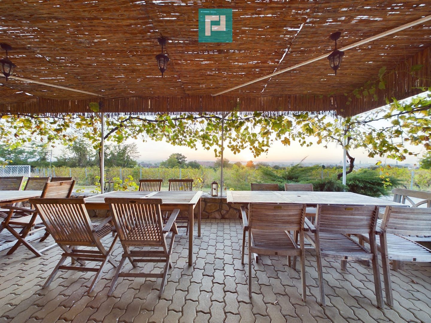 Spațiu comercial - Crama Pivnițele Birăuaș - Poză 17