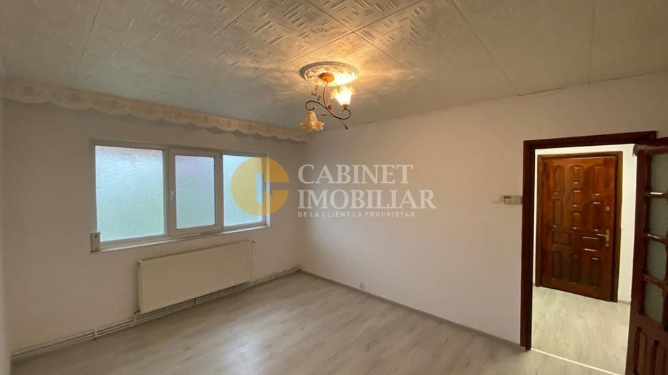 Apartament 2 camere,renovat, zona Dacia - Pasaj Octav Bancila - Poză 2