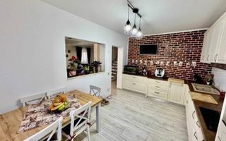 Duplex complet finisat, mobilat și utilat, zona Dezmir - Poză 3