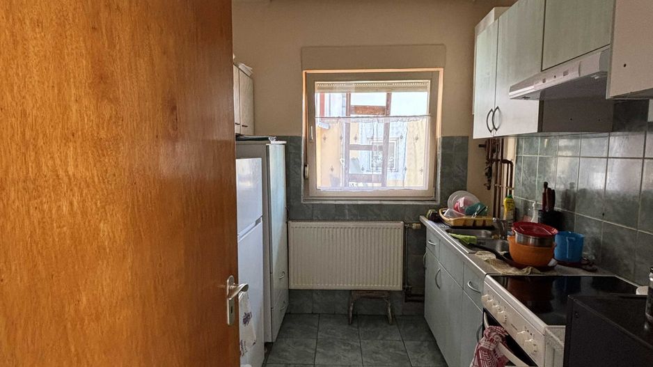 Casă deosebită cu grădină liniștită aproape de centru - Poză 7
