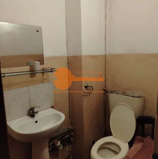 Apartament cu 4 camere in zona Gorjului - Poză 2