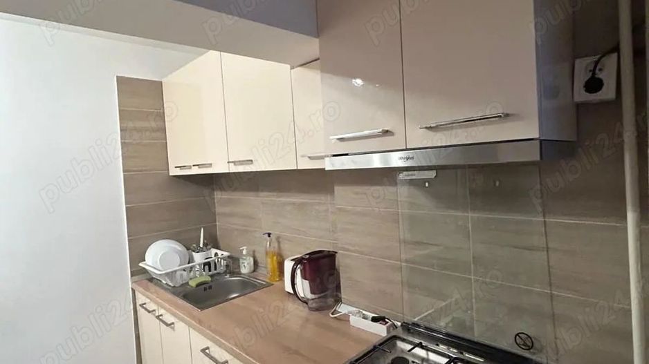 Închiriez apartament 2 camere modern, renovat, Unirii - Poză 3