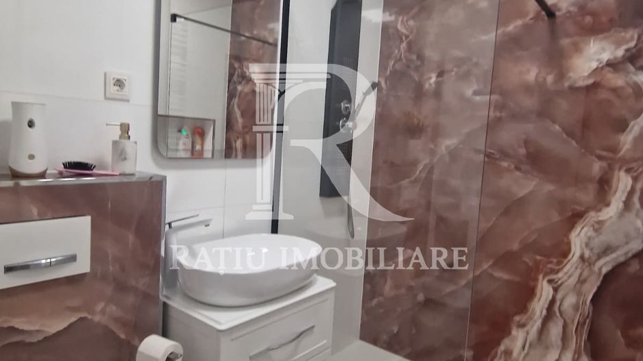 Apartament cu 3 camere |  Luceafarul | Oradea - Poză 4