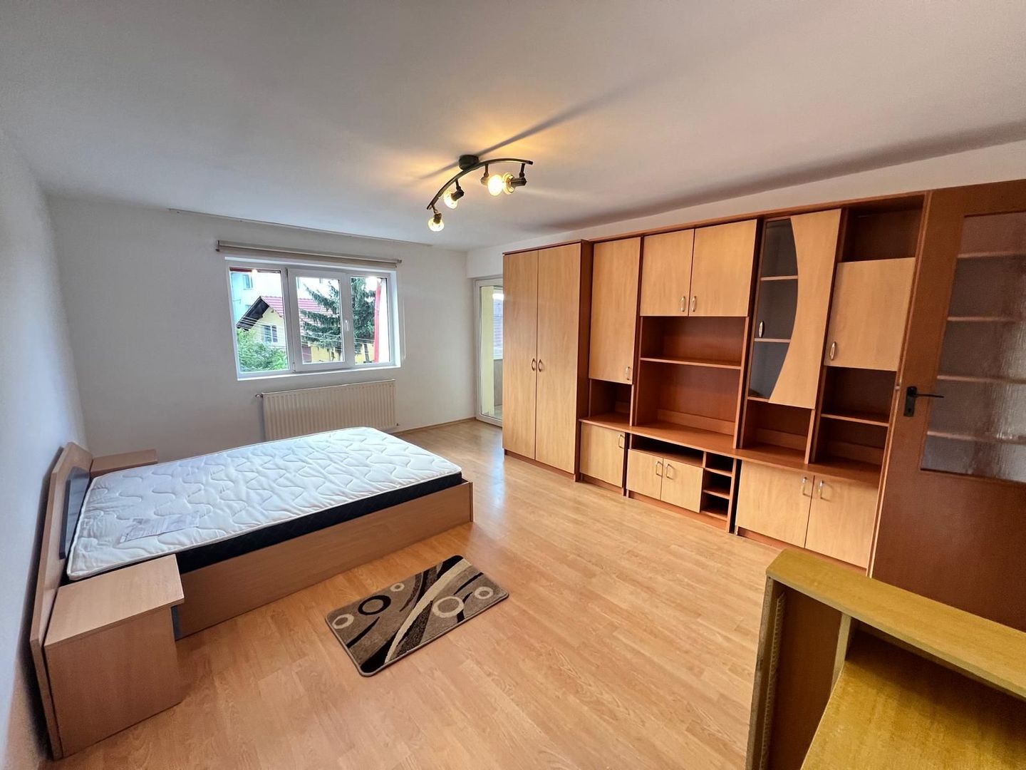 Apartament cu 2 camere decomandat | 65 mp+ 6 mp balcon | Parcare | Zorilor | UMF - Poză 1