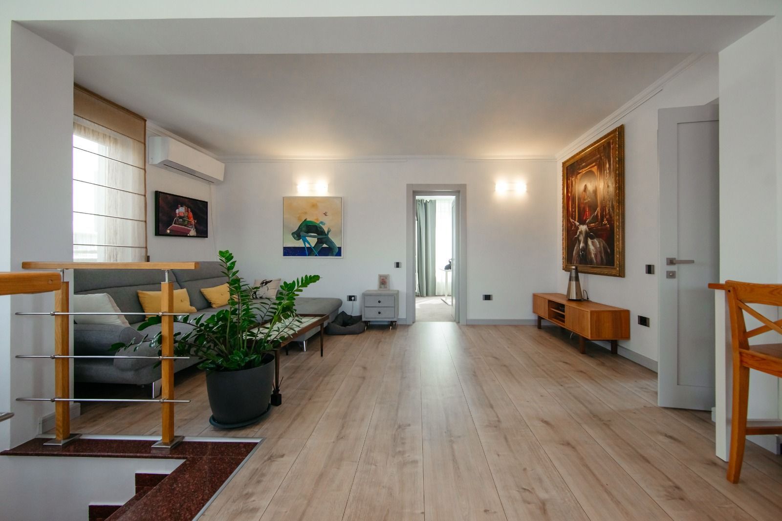 Vilă modernă  cu curte generoasă în Iancu Nicolae - Poză 23