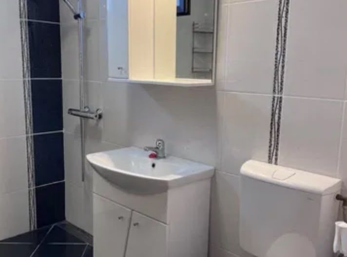 AP. 3 CAMERE- TITAN, PET-FRIENDLY, CENTRALA PROPRIE, MODERN, BLOC NOU - Poză 4