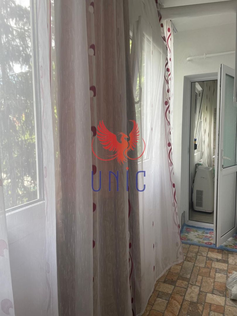 4 camere decomandate, etaj 2, centrala termica - Valea Rosie - Poză 17