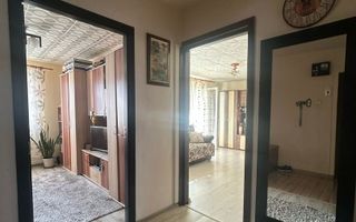 Apartament cu 3 camere de vânzare în zona Manastur. - Poză 3