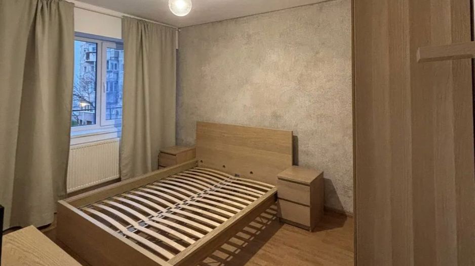 AP. 2 CAMERE SEBASTIAN, MOBILAT MODERN, CENTRALA PROPRIE, PET FRIENDLY - Poză 3