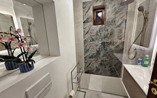 Apartament 3 Camere Zona Cetate, cu Scara Interioara - Poză 4