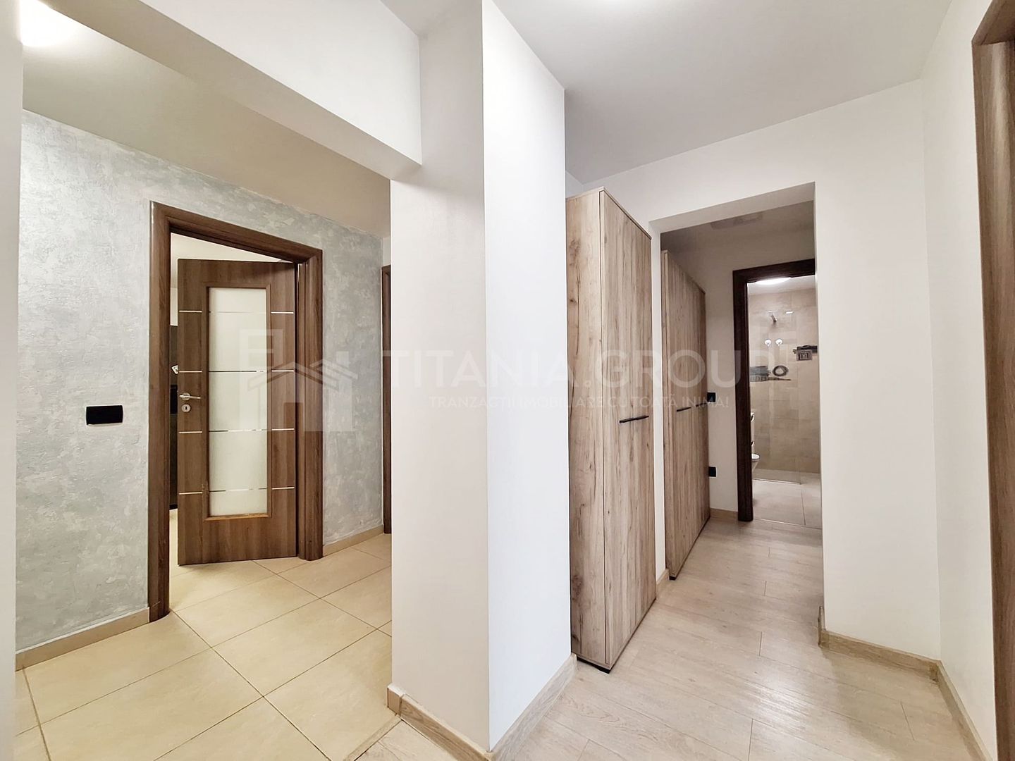 Apartament spatios si modern, 3 camere decomandat - Poză 11
