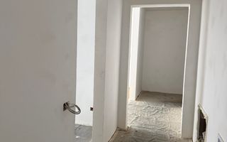 AP 2 CAMERE-PANOURI FOTOVOLTAICE - ROMCO REZIDENTIA-COMISION 0! - Poză 17