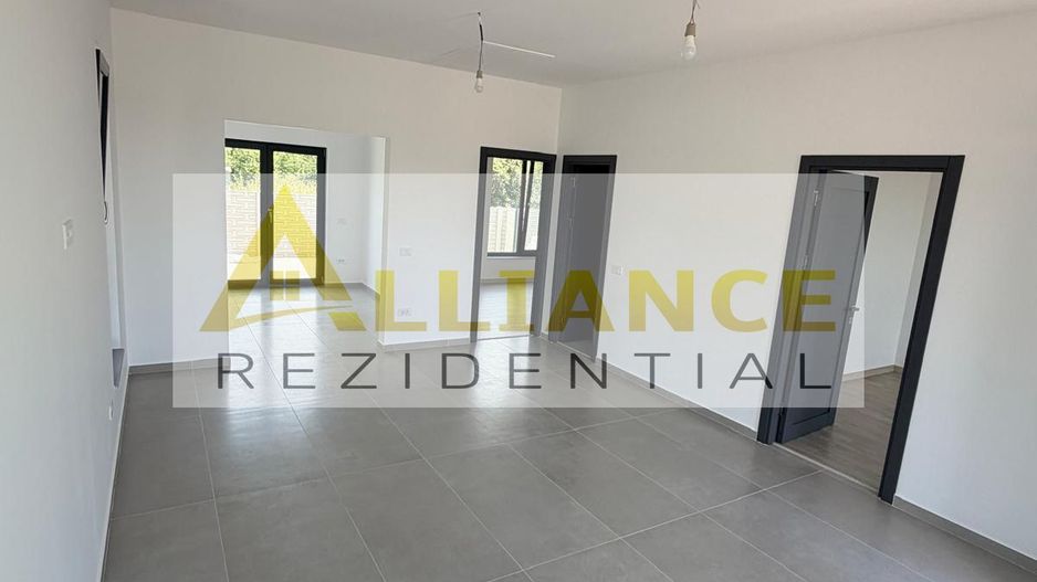 casa de vanzare in berceni - Poză 4
