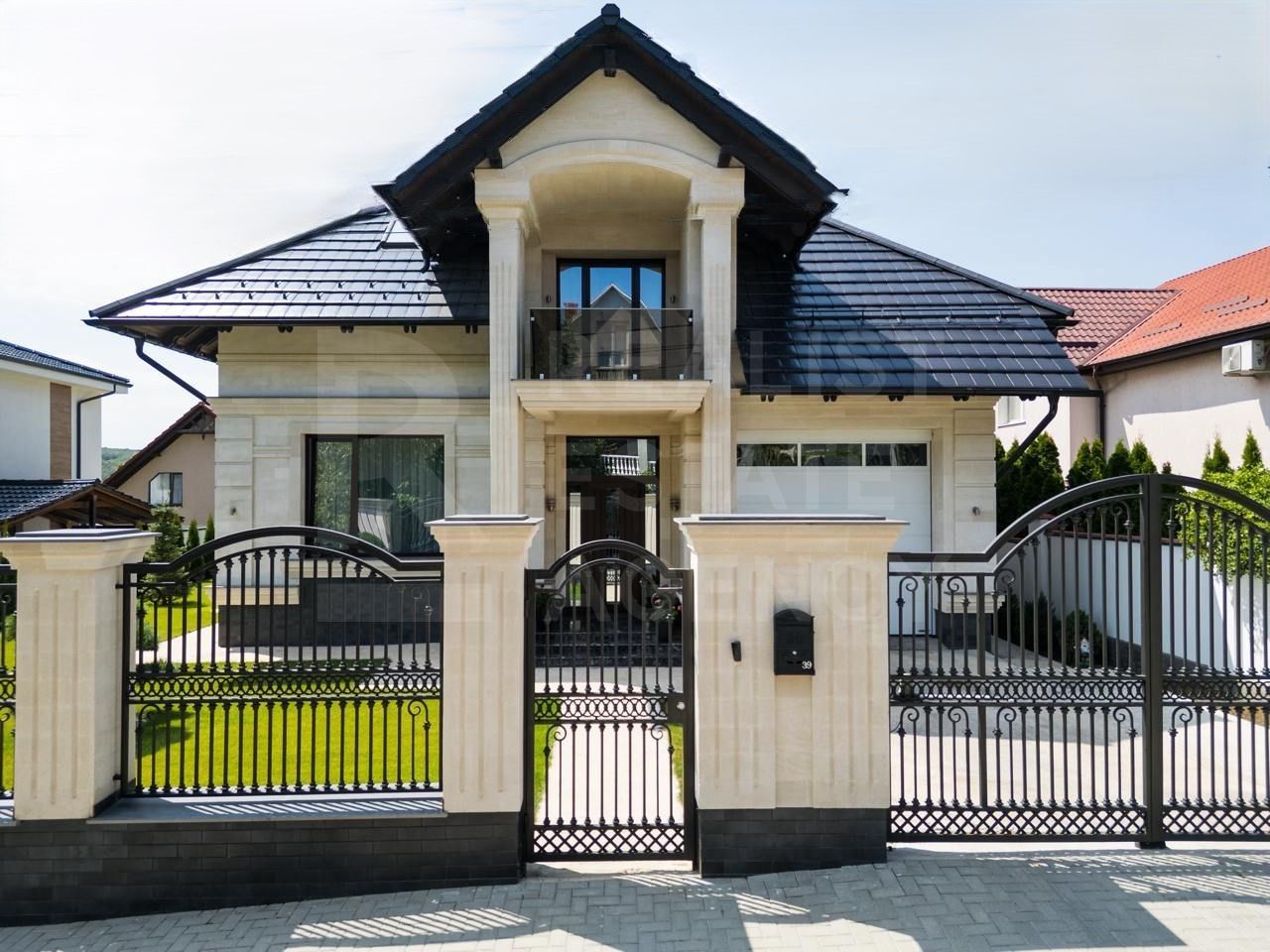 Vânzare, casă, 2 nivele, 3 camere, str. Ioan Botezatorul, Dumbrava. - Poză 1