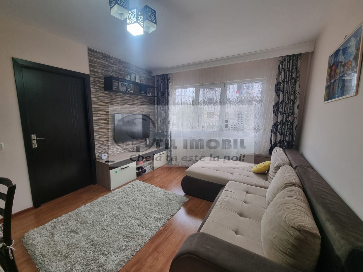 Podu Ros - Apartament 3 camere - Etaj 2 - 127.000 euro ! - Poză 2