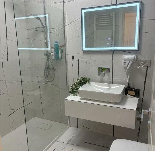 BRASADAS închiriază ap 2 cam. terasa, bloc NOU lux, UNIRII. - Poză 3