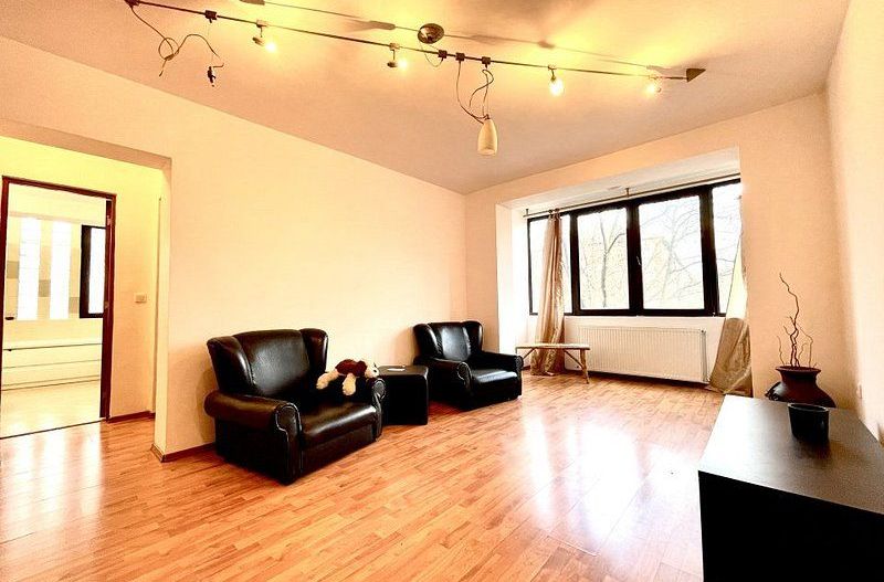 Apartament cu 2 camere, 54 mp util, etaj 3 - Take Ionescu - Poză 1