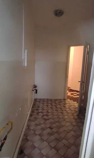 Apartament o camera, Port - Poză 3