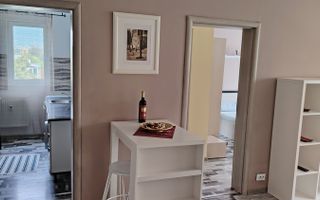 Vanzare Apartament 2 camere, 50 mp, etajul 5/10, metrou Favorit - Poză 3