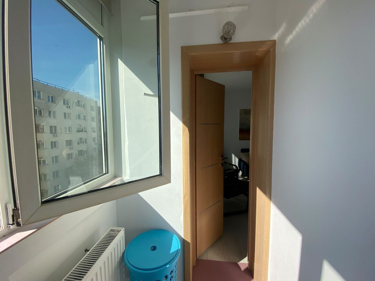 AP. 2 CAMERE- DRISTOR, MOBILAT/UTILAT MODERN - Poză 8