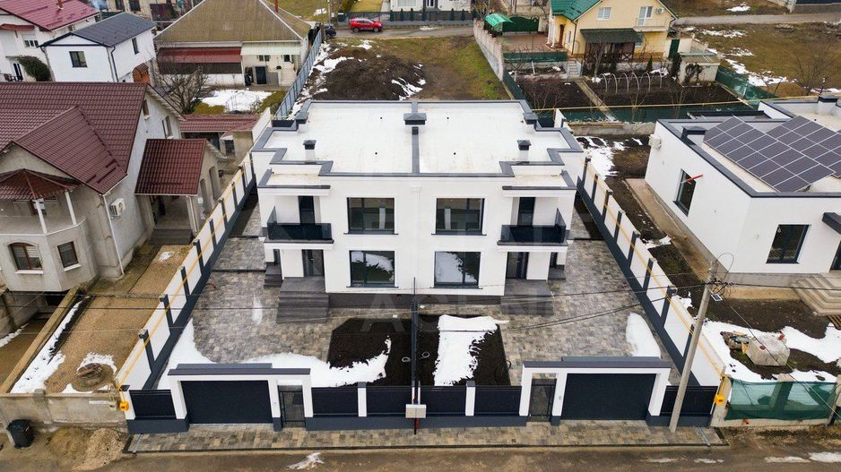 Vânzare, duplex, 3 nivele, str. Frasinilor, Ialoveni. - Poză 44