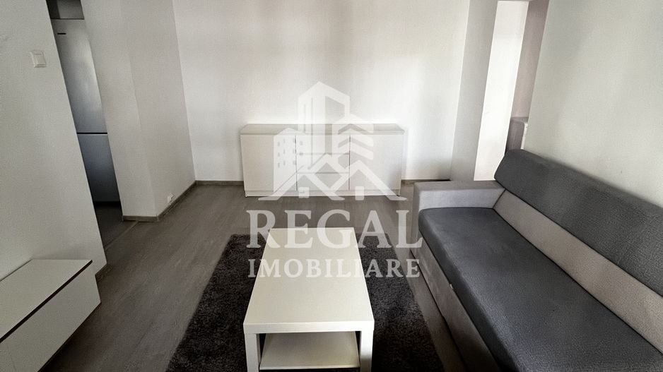 Apartament 2 camere, renovat recent, mobilat și utilat complet - Poză 2