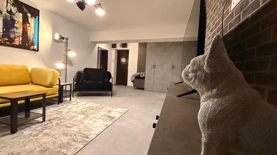 Închiriere apartament 2 camere în Drumul Taberei la 1 minut de metrou - Poză 3