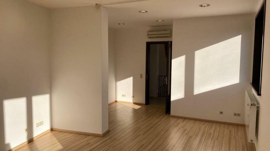 Cladire de birouri langa Metrou Stefan Cel Mare - Poză 11