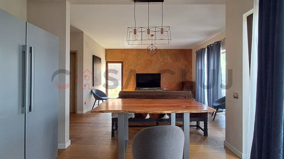 Apartament pe 2 nivele la vilă + Curte, Piscină, Saună și garaj, Gruia!! - Poză 1