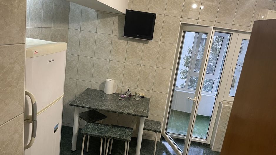 Inchiriere apartament 3 camere - Poză 20