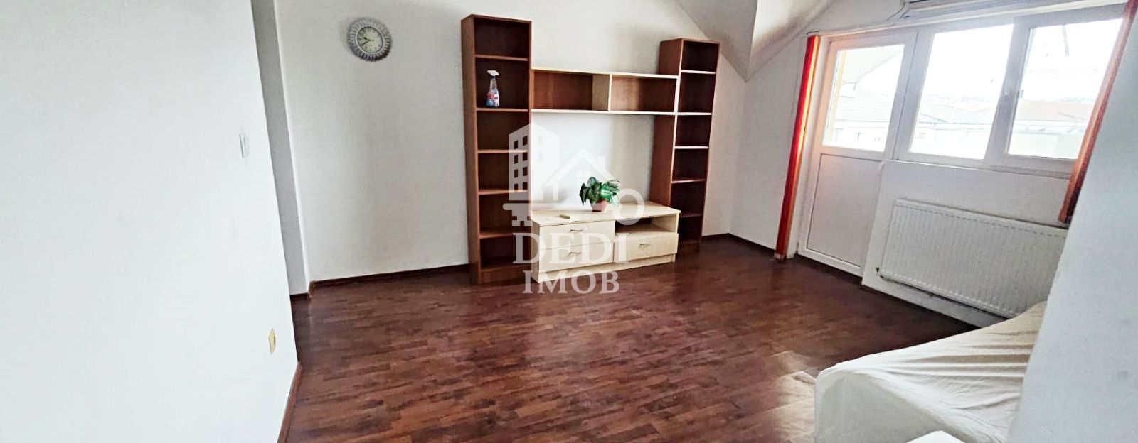 Apartament cu 2 camere de vanzare zona Rogerius, Oradea - Poză 3