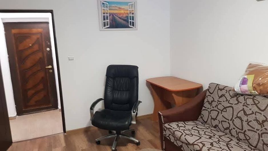 Apartament 2 camere decomandat etajul 1 Podu Ros 400euro - Poză 4